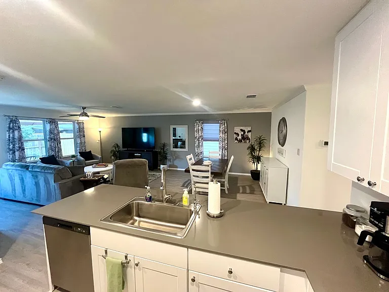 7715 Yeti Park — Photo 18