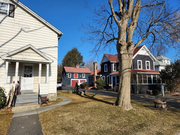 230-234 North St, Northampton, MA 01060