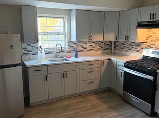 281 Suydam St #2A, New Brunswick, NJ 08901