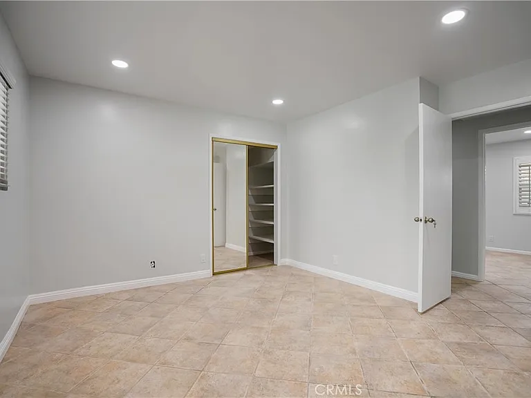 7055 Avenida Leon — Photo 13