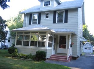 362 Rawlinson Rd, Rochester, NY 14617