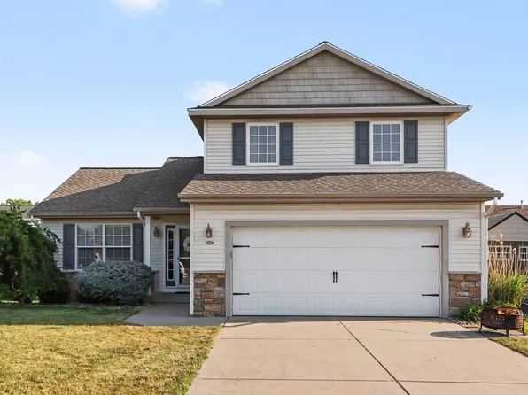 1073 Barnwood Dr, Wayland, MI 49348