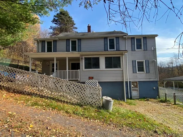 202 Springfield St, Nanty Glo, PA 15943