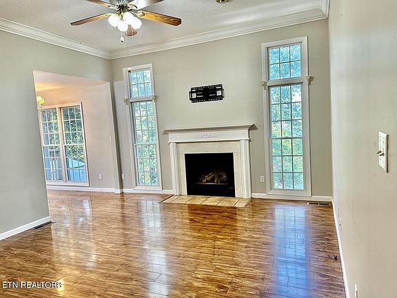 3rd image of 2050 Littleton Dr