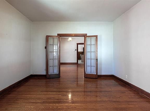 4th image of 8408 Michigan Ave