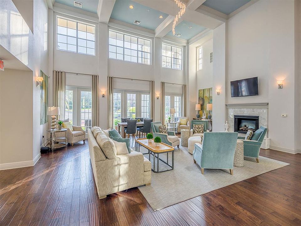 Inside the resident clubhouse at Evergreens at Mahan