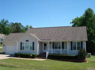 231 Old English Ct, Smithfield, NC 27577