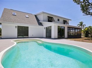 1928 SW 8th Ct, Cape Coral, FL 33991
