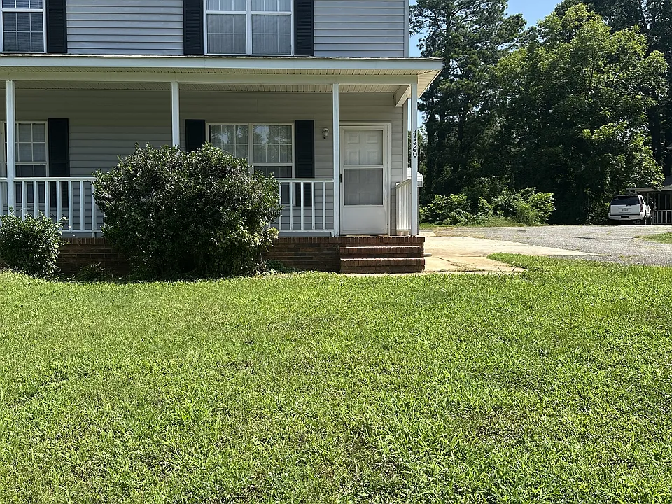 4320 Lexington Way