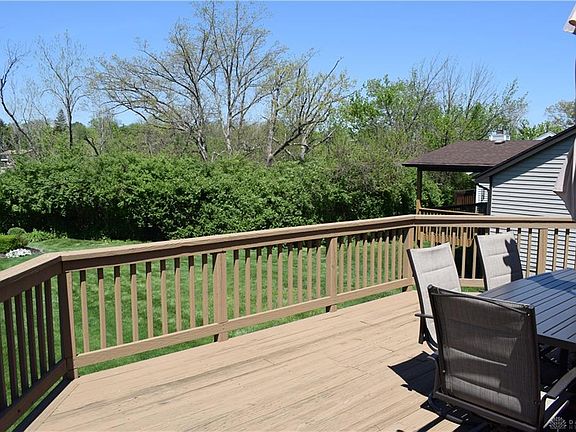2nd image of 1611 Longbow Ln