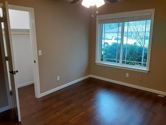 5th image of 1513 Aldridge Dr