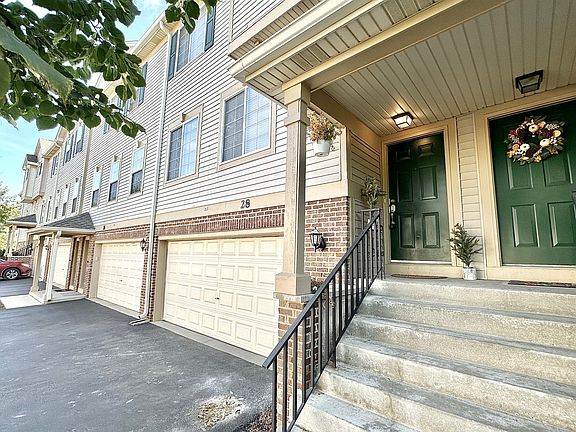 2nd image of 28 Monarch Dr Unit 2905
