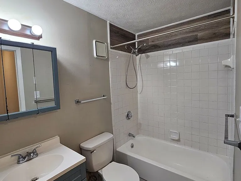 4121 Whistlers Way — Photo 7