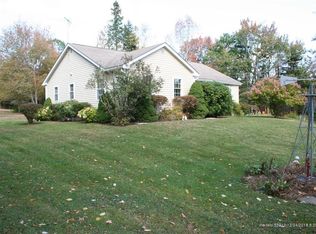 398 E Main St, Searsport, ME 04974