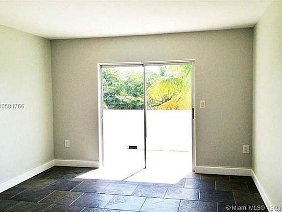3rd image of 4011 Meridian Ave #37