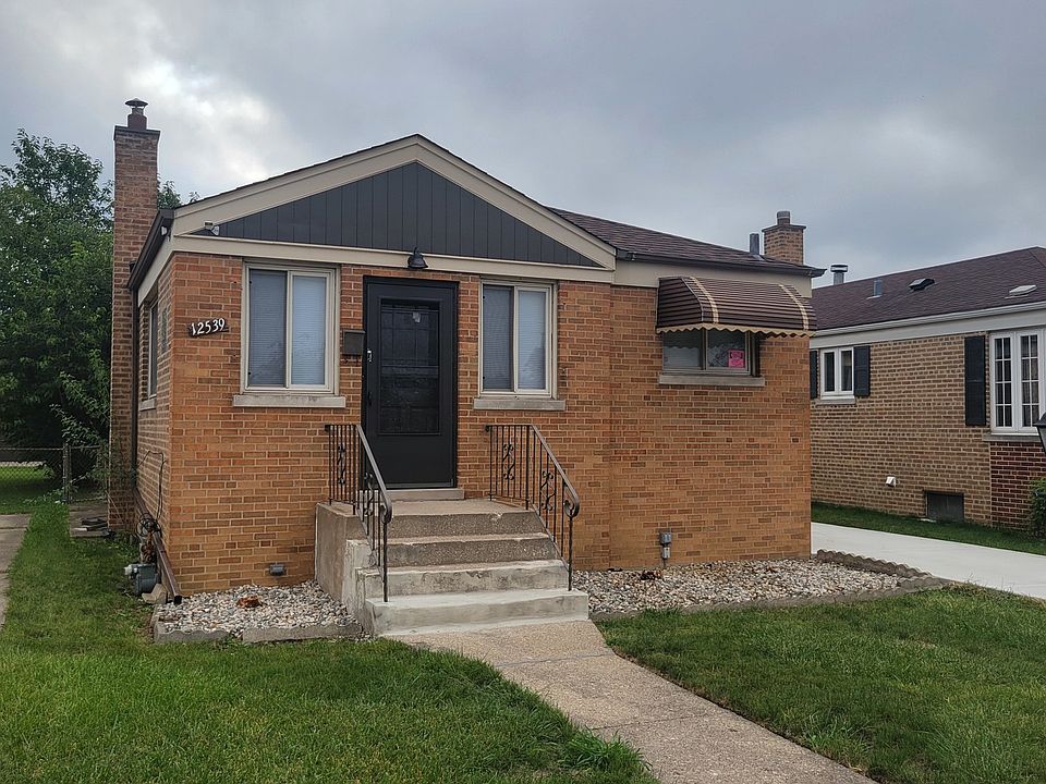 1st image of 12539 S Justine St