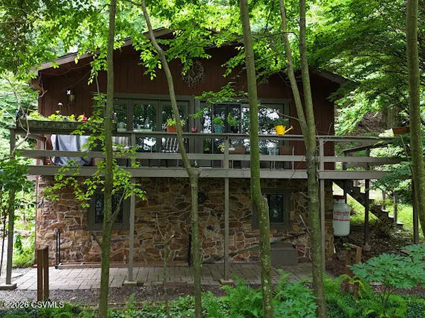 257 Dogwood Ln, Catawissa, PA 17820