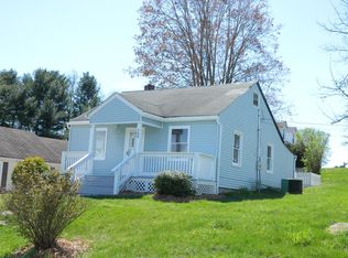730 Dover St, Marion, VA 24354
