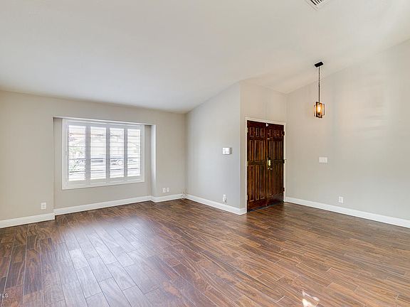 4th image of 1301 E Sand Dollar Ct