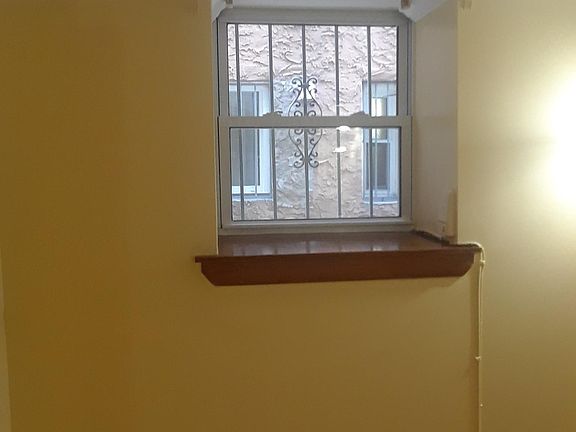 3rd image of 571 E 92nd St