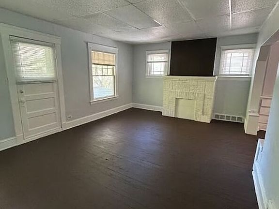 5th image of 10724 Gooding Ave #Up