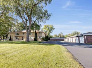 1926 Darwin Ave, Green Bay, WI 54303