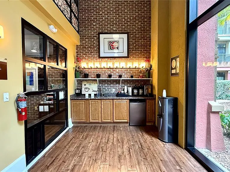 911 N Orange Ave #243 — Photo 20