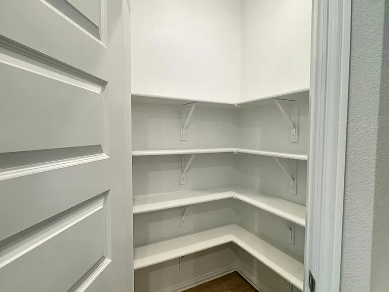 3317 Fortress Way — Photo 14