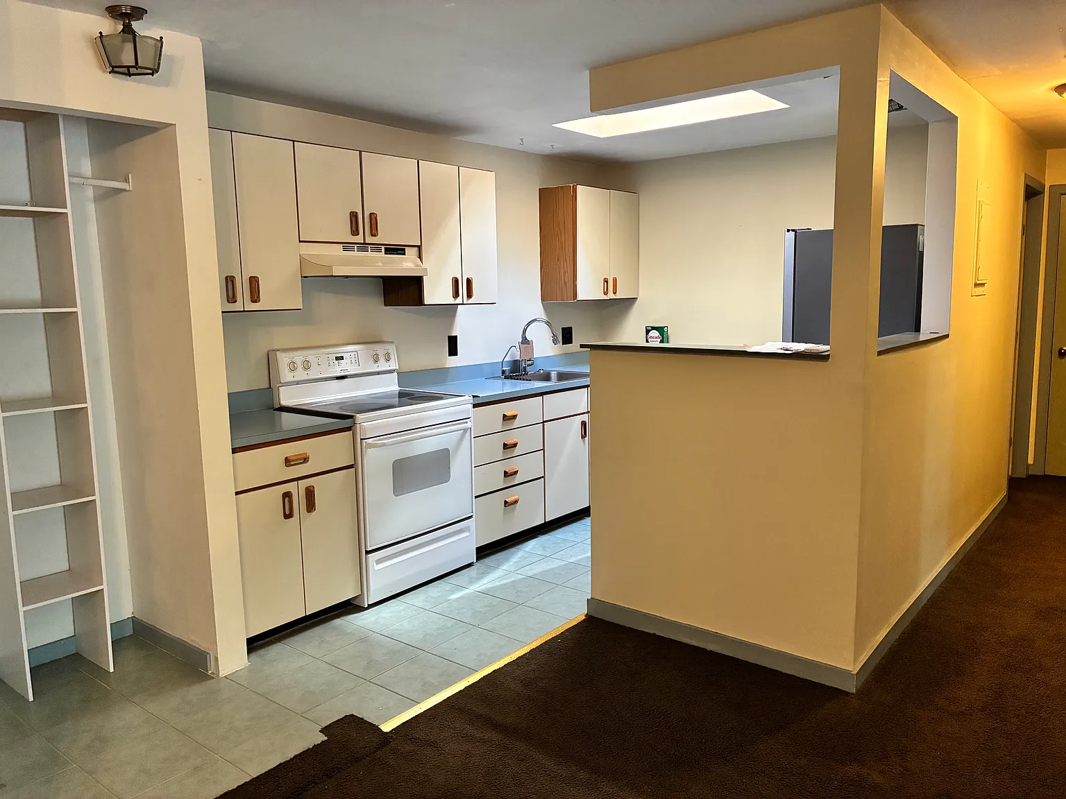 2 bed, 860 sqft, $2,000 — Photo 3