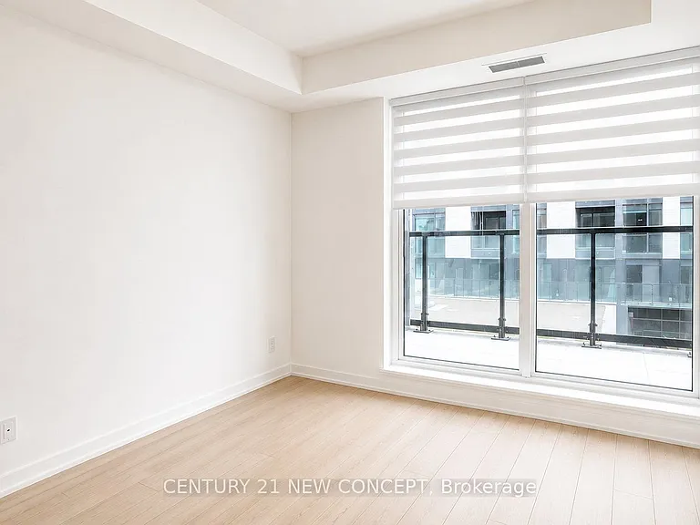 3071 Trafalgar Rd #401 — Photo 3