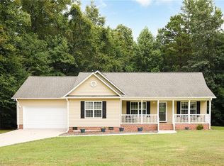 177 Old Lamp Ln, Lexington, NC 27292