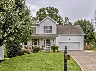 5915 Wilkesboro Ln, Knoxville, TN 37912