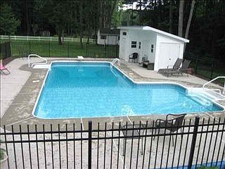 5th image of 5 Morgan Ct