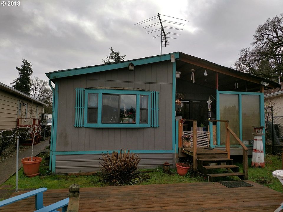 1st image of 296 Island Aire Dr