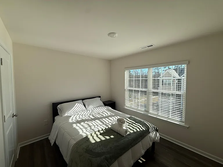 4153 Trevino Dr — Photo 5