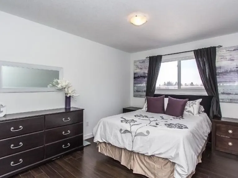 475 Lancaster St W #28 — Photo 7