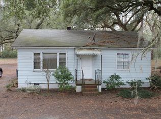 67 Sams Point Rd, Beaufort, SC 29907