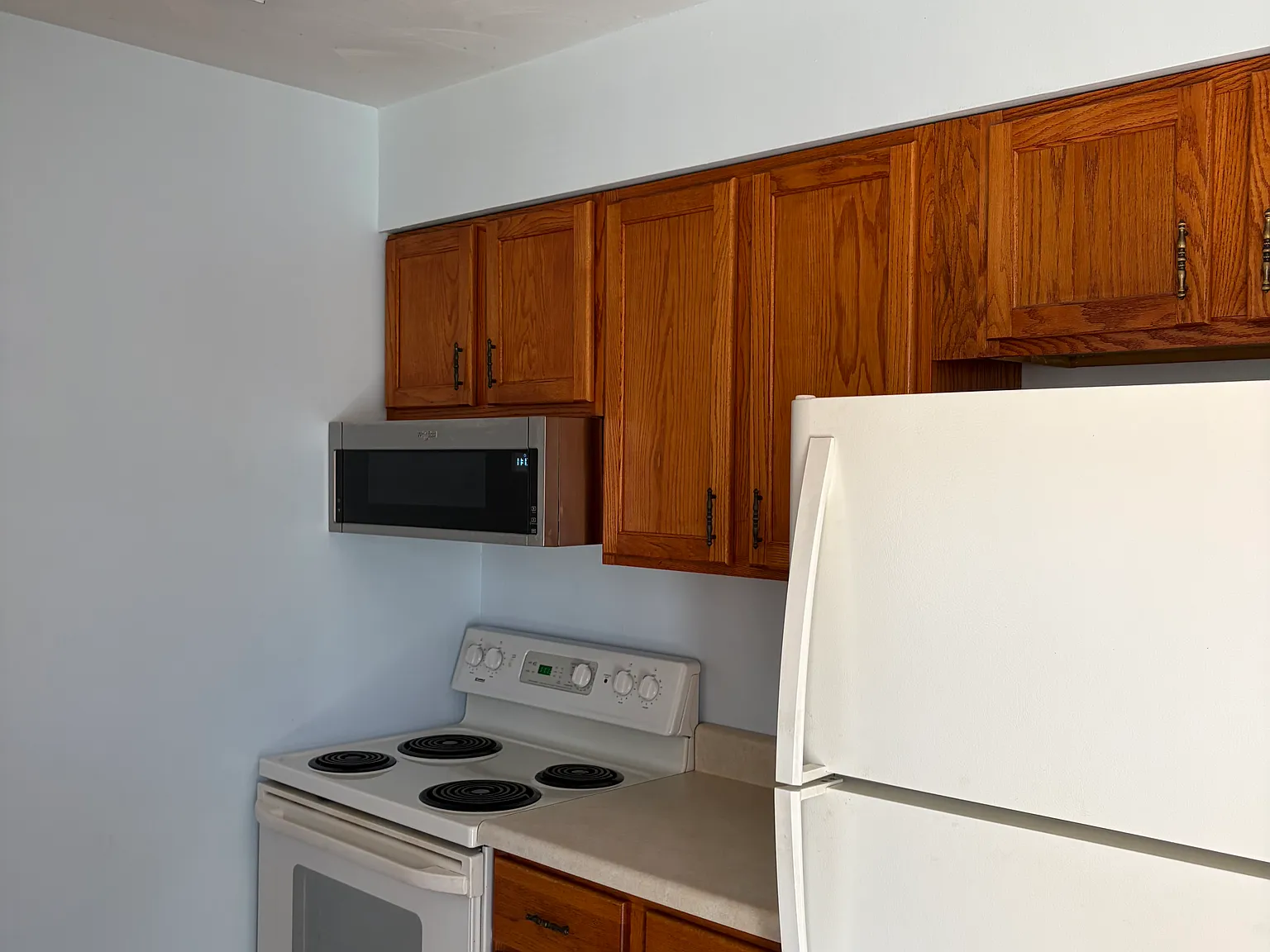 2 bed, 1.5 bath, 1188 sqft, $1,350 — Photo 4