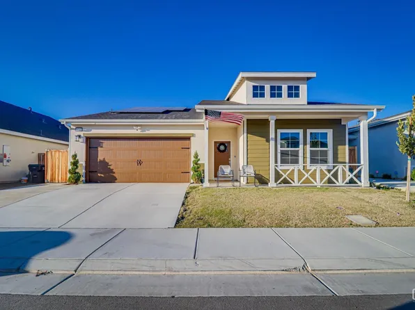 9712 Greenwood Glen Ln, Shafter, CA 93263
