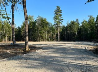 2 Sunset Hill Rd, Hancock, ME 04640