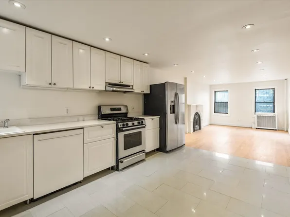 238 Lafayette Avenue image 15 of 21