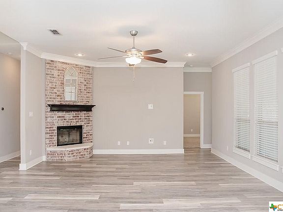5th image of 2117 Dunns Hollow Dr