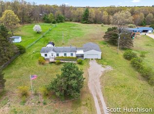 2448 S Greenville Rd, Greenville, MI 48838