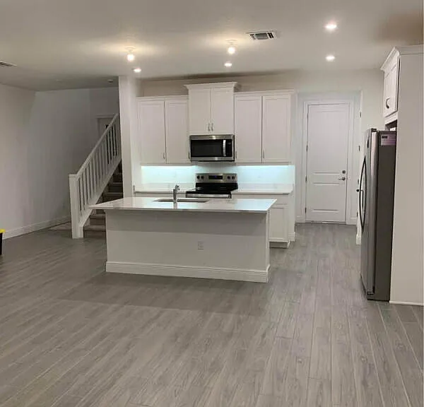 3549 NW Solange Ct — Photo 10