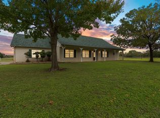 180 Youngs Prairie Rd, Elgin, TX 78621