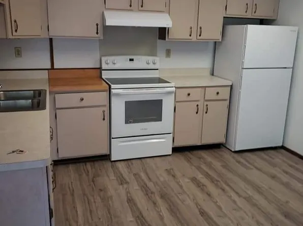 Ackley, 513 1st Ave #6, Ackley, IA 50601