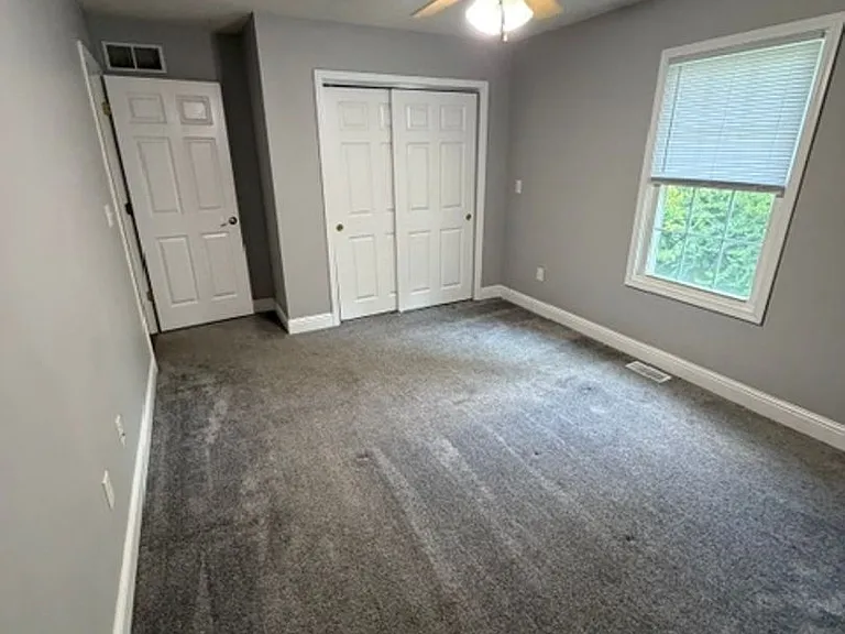 410 Goldenrod Dr — Photo 8