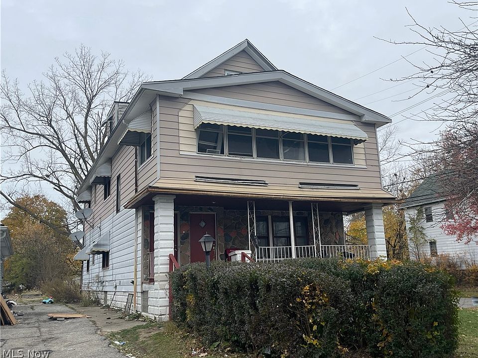 1st image of 12313 Rexford Ave