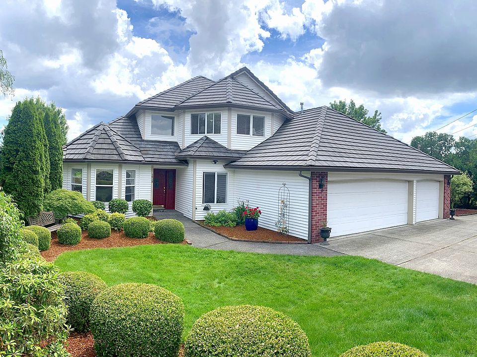 1st image of 1019 NW 79th Cir