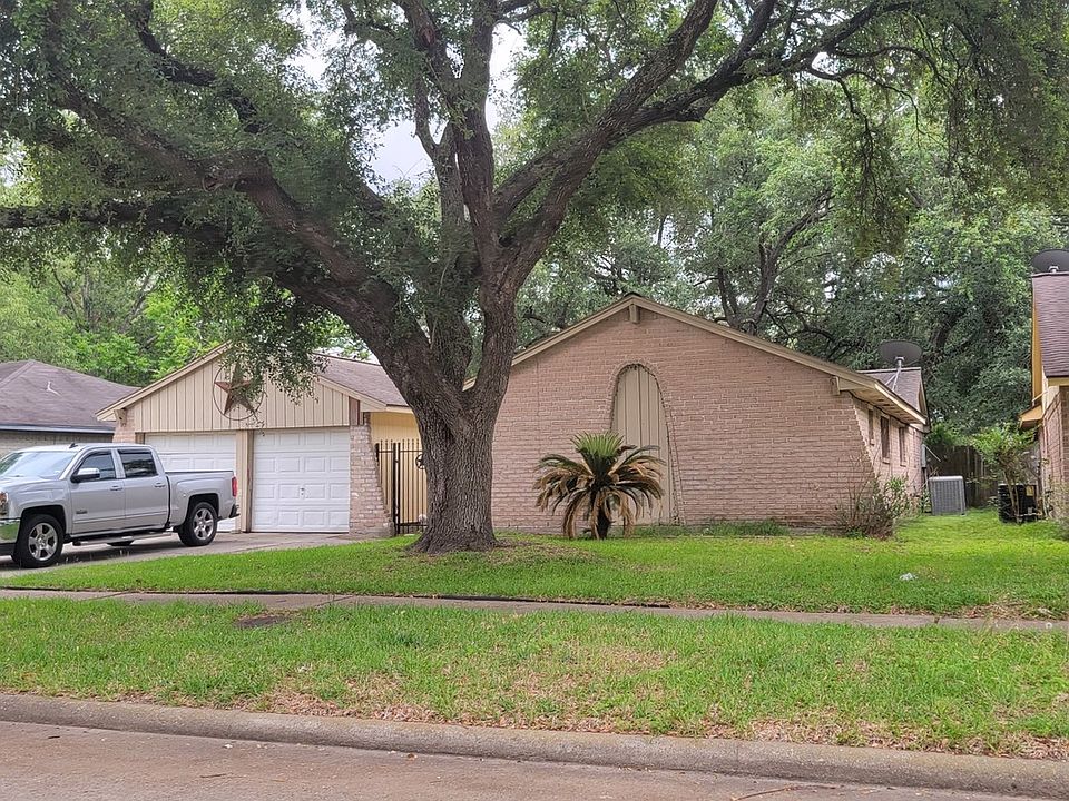 1st image of 13707 Cologne Dr